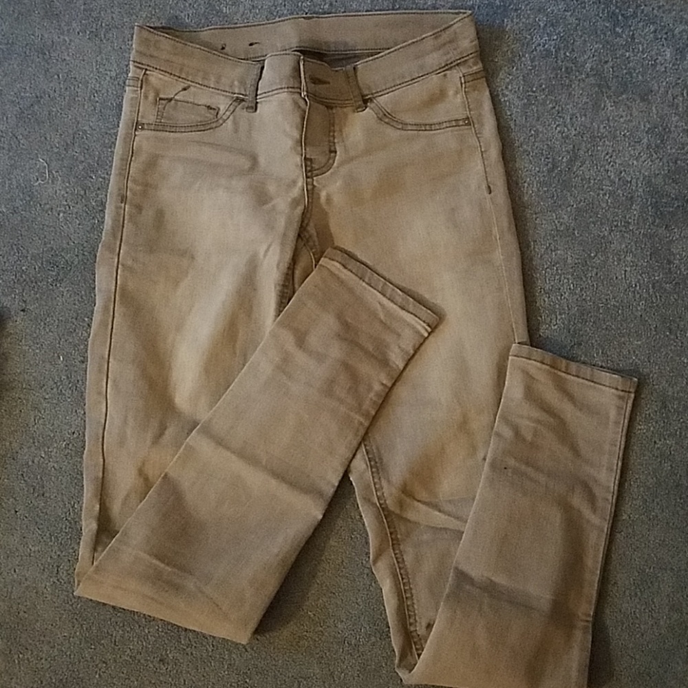 Gray Skinny Jeans